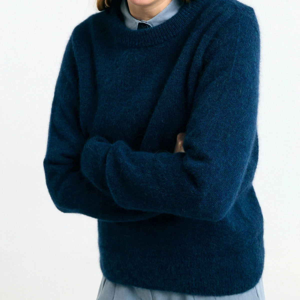 Jersey Babol azul de Suite13Lab en baby alpaca y lana merino RWS, hecho en España