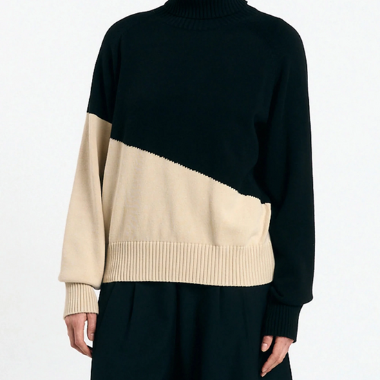 Jersey Luso bicolor black de Suite13Lab en algodón orgánico, cuello alto y mangas raglán