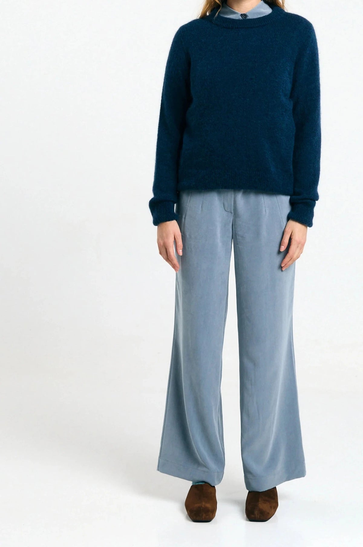 Jersey Babol azul de Suite13Lab en baby alpaca y lana merino RWS, hecho en España