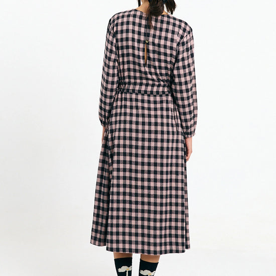 Vestido midi Ota check black de Suite13Lab en algodón orgánico, con mangas abullonadas
