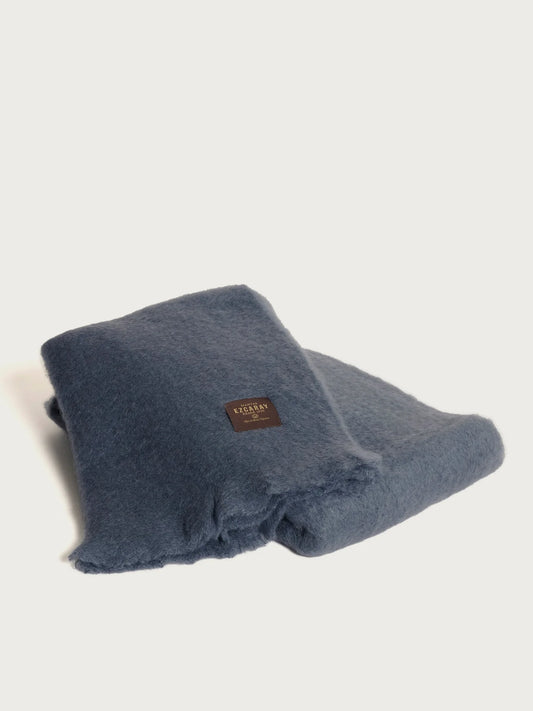 Manta Mohair Liso Azul Grisáceo