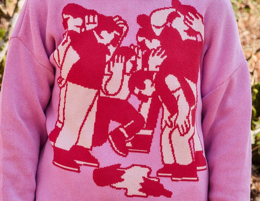 Jersey de punto grueso en color rosa con textura de relieve, cuello redondo y terminaciones acanaladas en puños y cintura, de la marca NWHR.