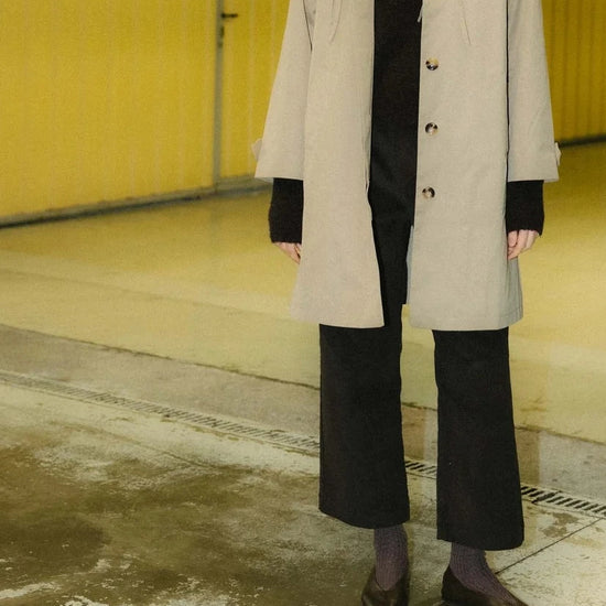 Gabardina Barry beige de TRIANA by C, repelente al agua con forro de cuadro vichy