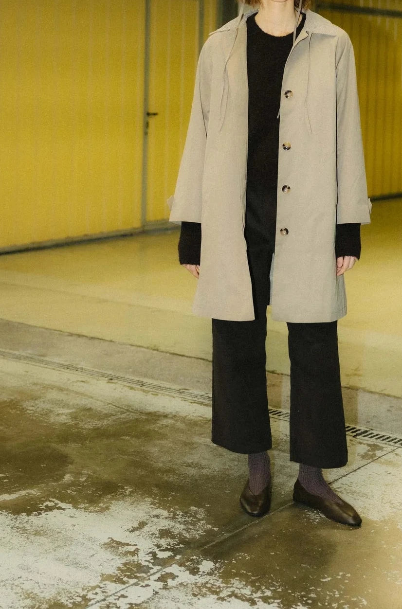 Gabardina Barry beige de TRIANA by C, repelente al agua con forro de cuadro vichy