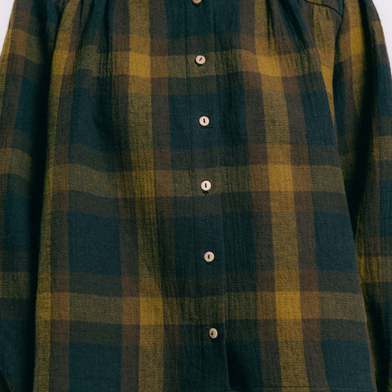 Blusa sidney cuadros de TRIANA by C en algodón y lino, verde azul marino y ocre