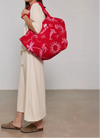 Bolso tote de gran formato en tejido jacquard de rizo de algodón orgánico, con asas largas para hombro y etiqueta de silicona, modelo Tulum de Wouf.