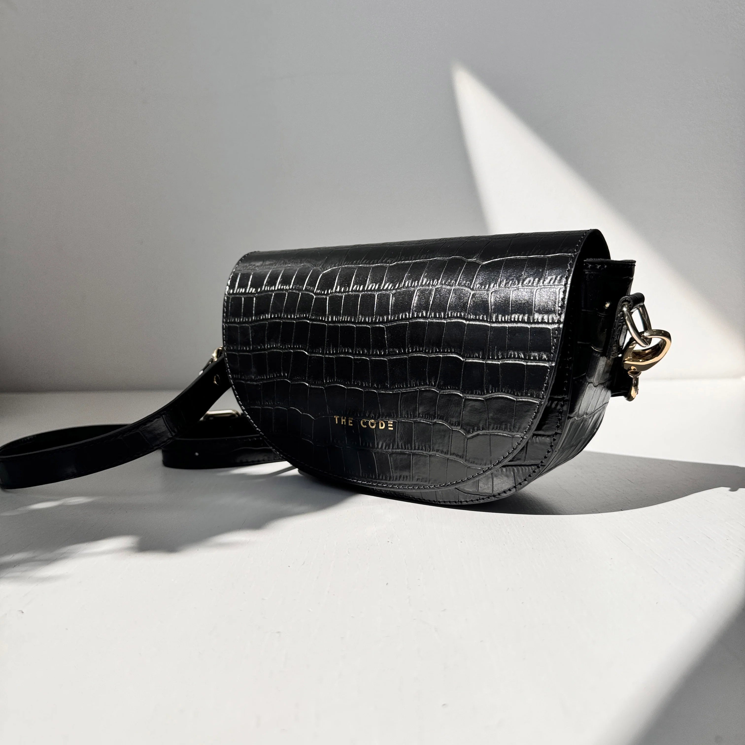 Bandolera Alma Croco Negro