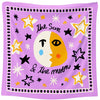Pañuelo o bandana de satén suave con estampado celestial de sol y luna, modelo Sun Moon, diseñado por Studio Arde y confeccionado en España.